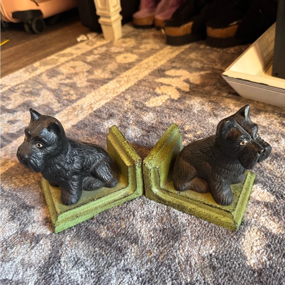 Other - Vintage Charming Black and Green Scottie Dog Bookends